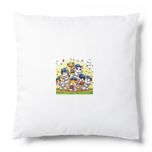 ニャンコチームの勝利 Cushion