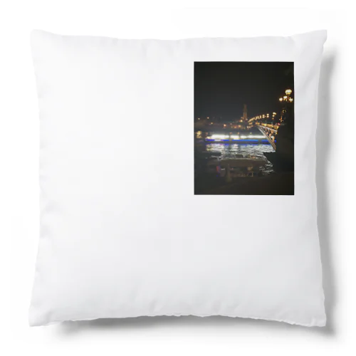 パリ、夜のセーヌ川 Cushion