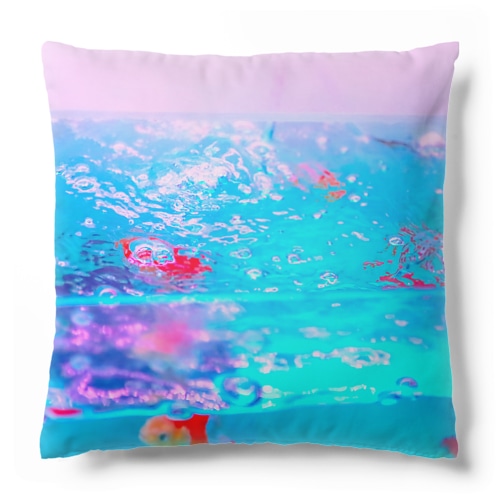 透明金魚 Cushion