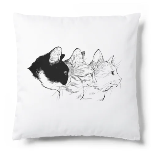 猫の横顔 Cushion