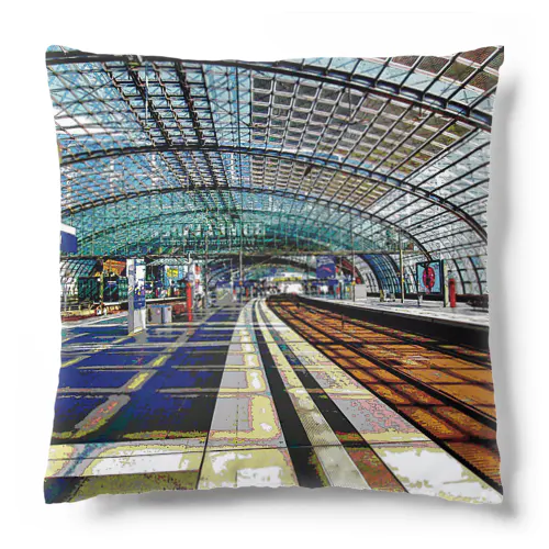 ドイツ ベルリン中央駅のホーム Cushion