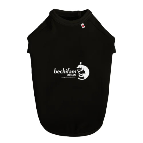 bechifam DESIGN 【original LOGO】 White Dog T-shirt