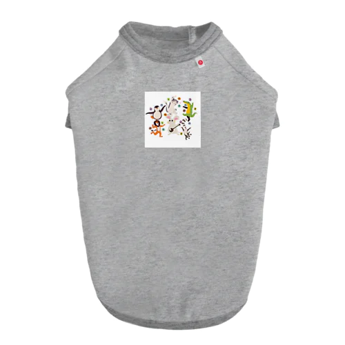 カチャーシーするアニマル Dog T-shirt