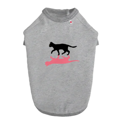 黒猫と影　ピンク Dog T-shirt