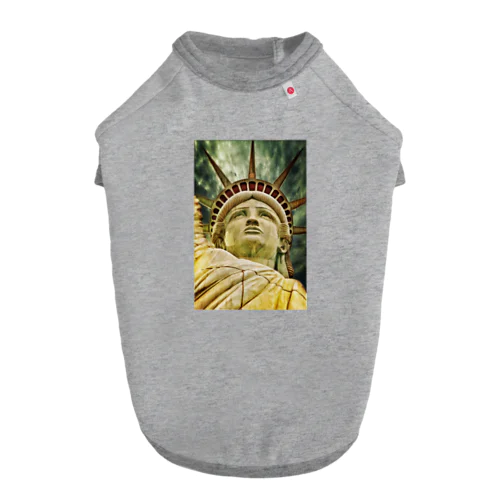 Statue Of Liberty  自由の女神  Image by Brigitte Werner from Pixabay.com ドッグTシャツ