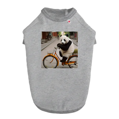 自転車に乗っているパンダ Dog T-shirt