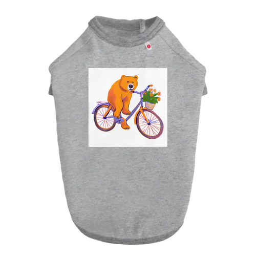 自転車に乗る変な熊 Dog T-shirt