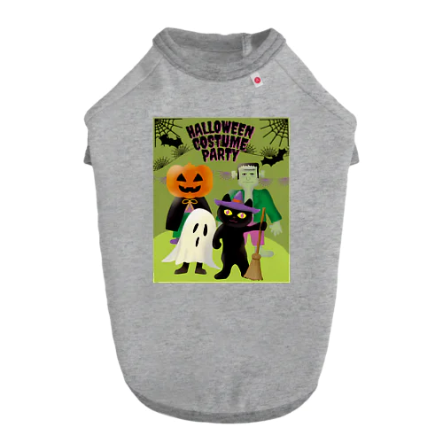 ハロウィンの仮装パーティー Dog T-shirt