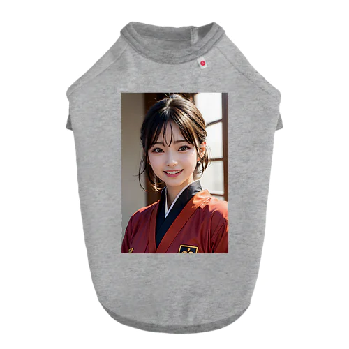 優しく微笑む町娘 Dog T-shirt