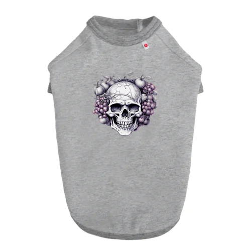 フルーツに囲まれたSKULL ドッグTシャツ