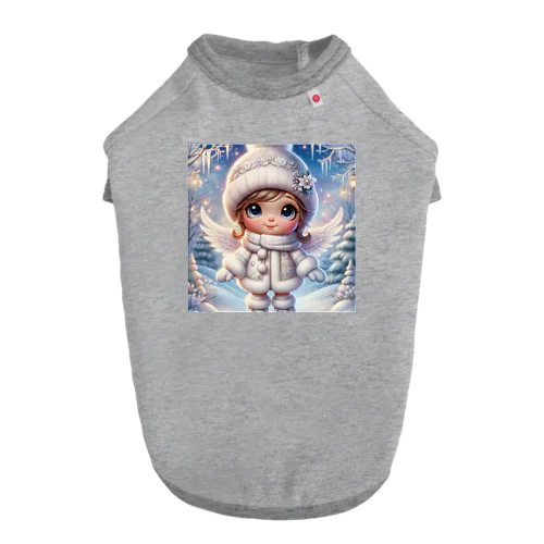 冬の微笑み：雪景色を照らす天使の子 ドッグTシャツ