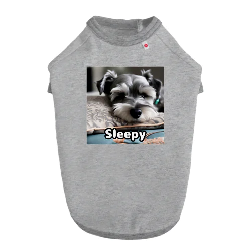 眠そうなミニチュア・シュナウザー Dog T-shirt