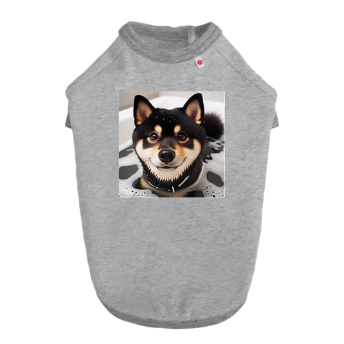 黒柴お風呂でポカポカ Dog T-shirt