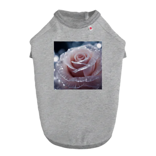 幻想的な氷の薔薇 ドッグTシャツ