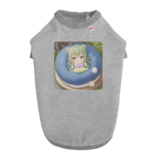 うるうるな眼の可愛い女の子 ドッグTシャツ