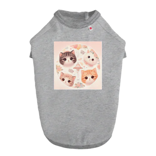 かわいい子猫たちに見つめられて ドッグTシャツ