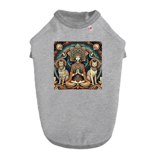 猫と女性の瞑想 ドッグTシャツ