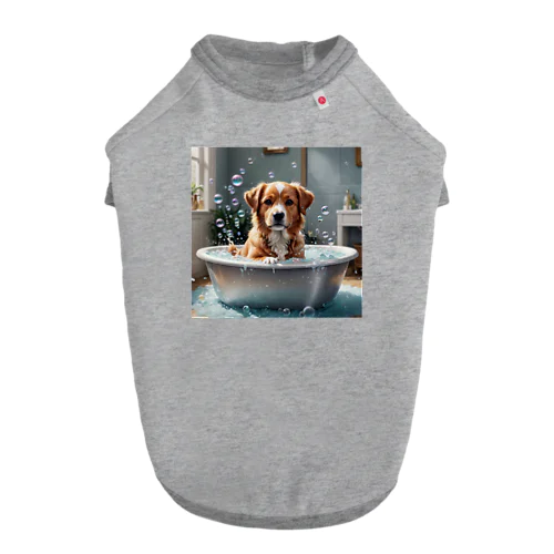 犬の水浴び ドッグTシャツ