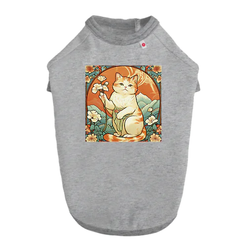 幸運を招いてない猫。花を持ってるだけよね ドッグTシャツ