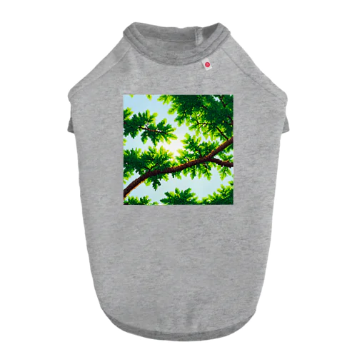 立っている木の枝 Dog T-shirt
