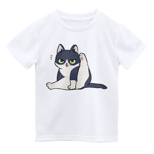 はちわれのねこ(毛づくろい) ドライTシャツ