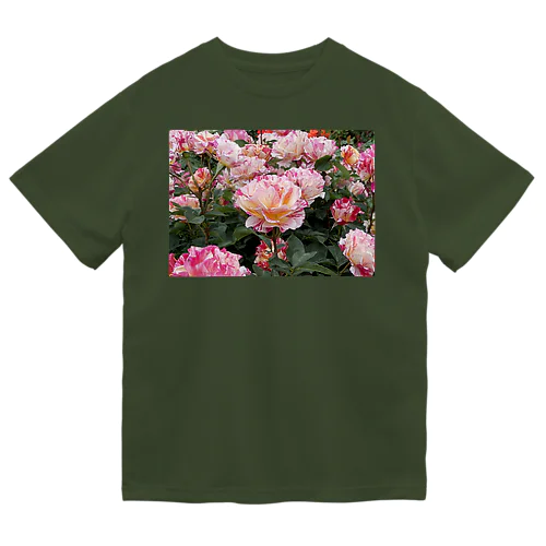 ピンクの薔薇② ドライTシャツ