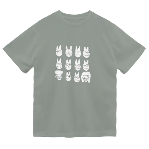 おこってるネコちゃん Dry T-Shirt