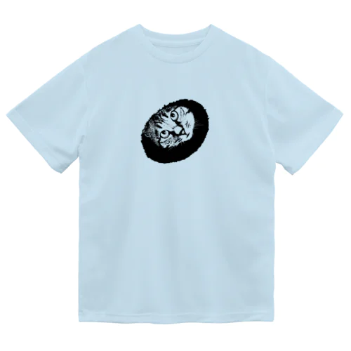 穴から覗くネコ Dry T-Shirt