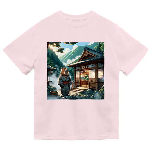 温泉旅館を営むカピパラ Dry T-Shirt