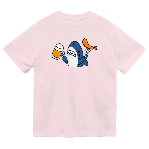 ビールとエビフライとサメ　色付き文字無しVer. ドライTシャツ