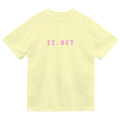 バースデー［22.OCT］ピンク ドライTシャツ