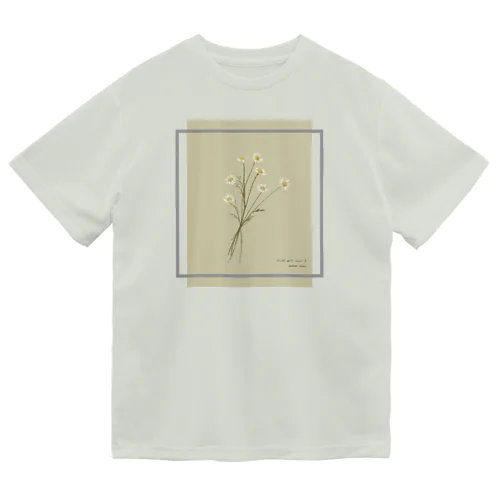 Hanataba . Beige Yellow Green , White Flower ドライTシャツ