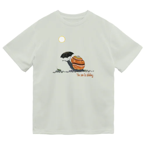 カタツムリの道草3 Dry T-Shirt