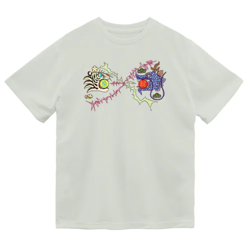 松陽雷鳴青龍月華咆哮白虎相搏ツノ図 Dry T-Shirt