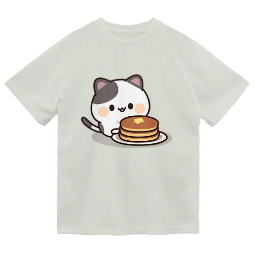 感情豊かなくろぶちにゃんこ　ホットケーキver. Dry T-Shirt