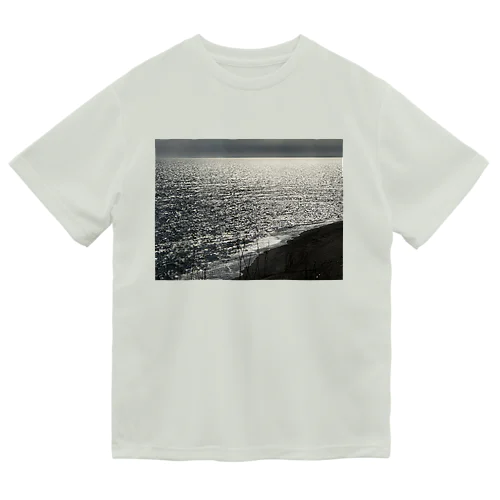 202004241513000　銀の海岸線 Dry T-Shirt