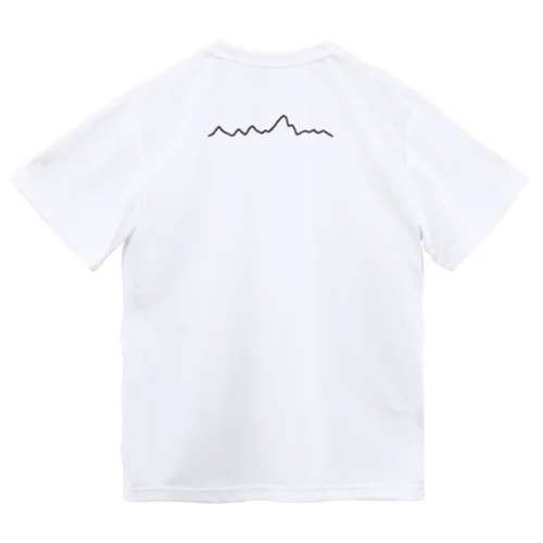 パタゴニアの山並み ドライTシャツ