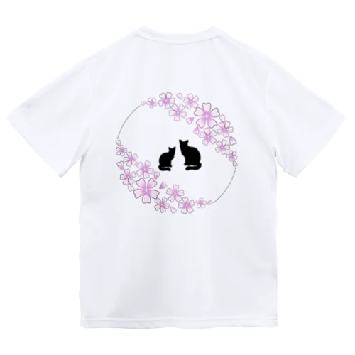 黒猫と桜 Dry T-Shirt