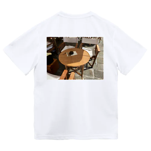 The cafe Dry T-Shirt