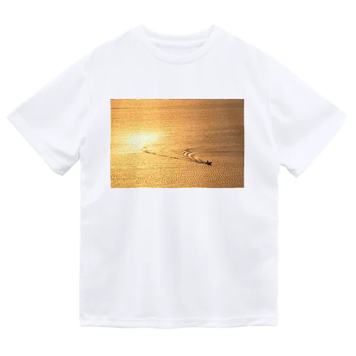 黄金色の海 Dry T-Shirt