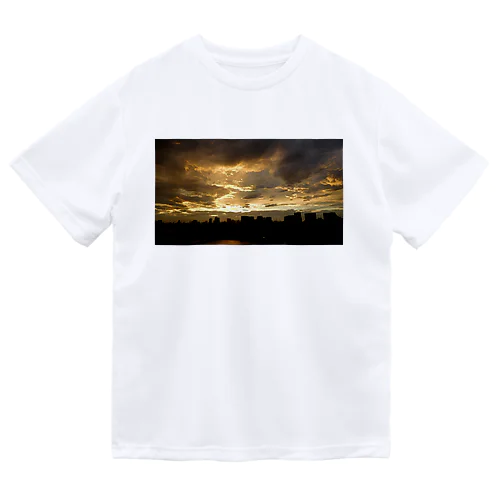 夕暮れの東京 - Sunset City - ドライTシャツ