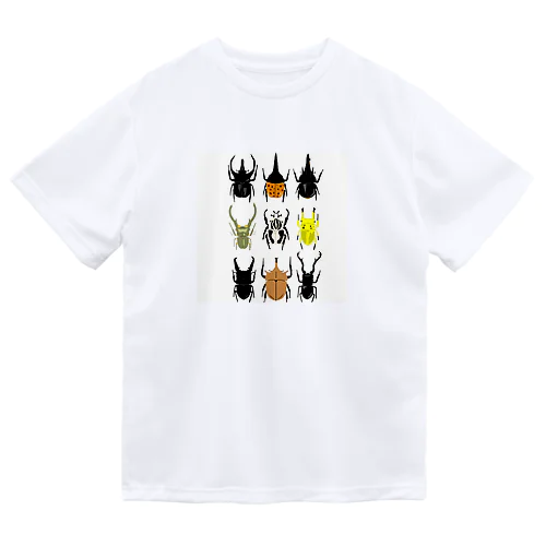 世界のカブトムシクワガタ ドライTシャツ