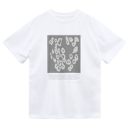 ワモン アザラシ 柄 グレー Ringed seal pattern gray Dry T-Shirt