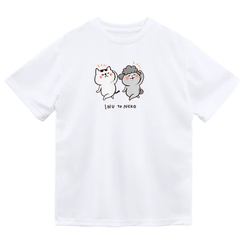 犬と猫 ドライTシャツ