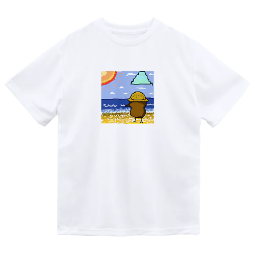 海にたたずむ謎の鳥 ドライTシャツ