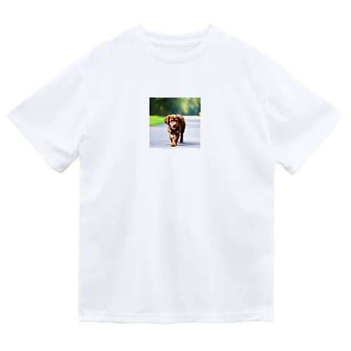 茶色の犬 Dry T-Shirt