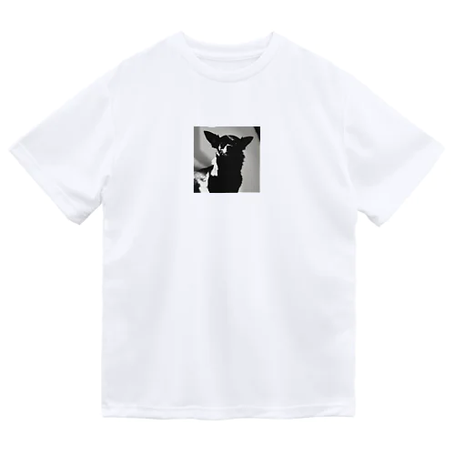 モノクローム・カノン：チワワのスタイル Dry T-Shirt