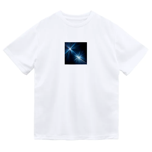 宇宙に輝く青い光 Dry T-Shirt