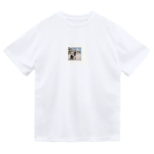 シングルマザーin Resort beach Dry T-Shirt