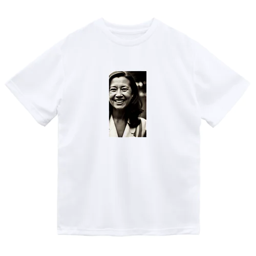 可愛い夢子さん Dry T-Shirt